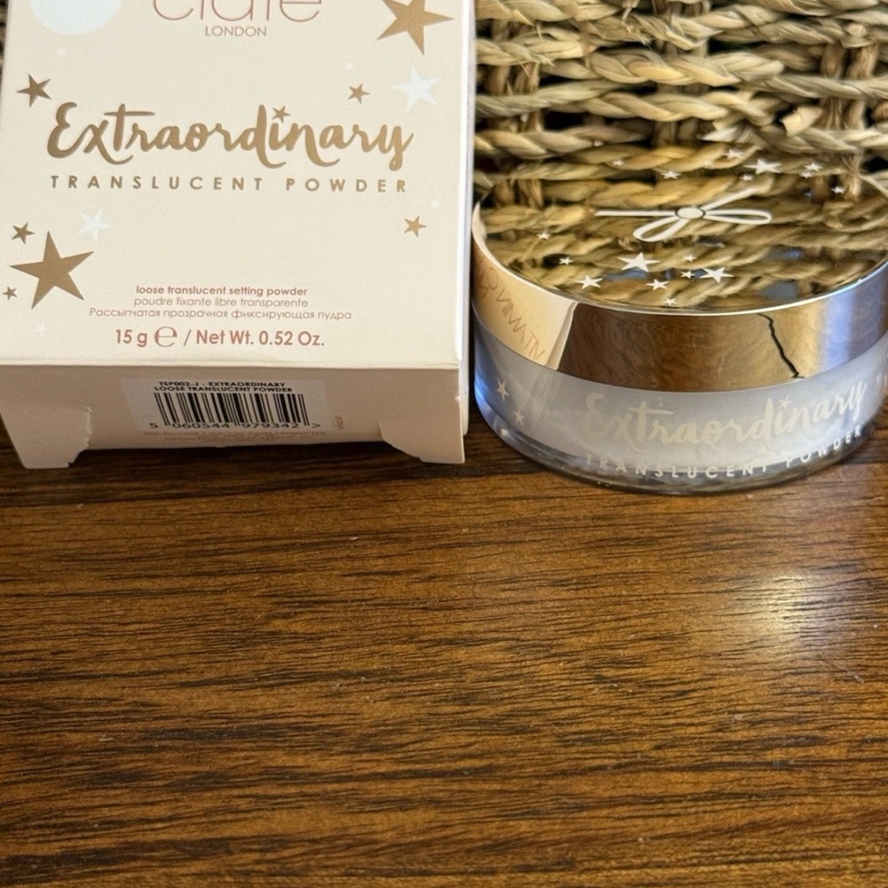 Extraordinary Translucent Setting Powder